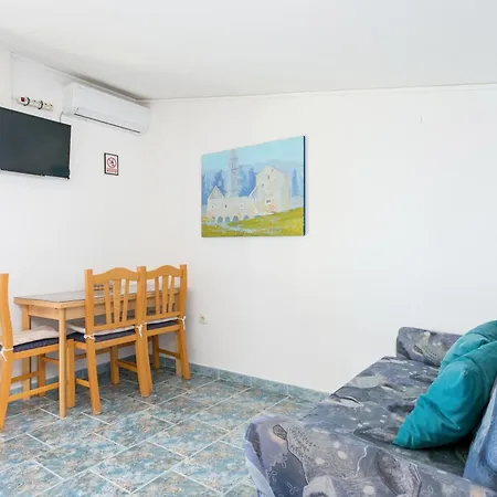 Apartments By The Sea Sevid - Trogir - 4287 Apartment