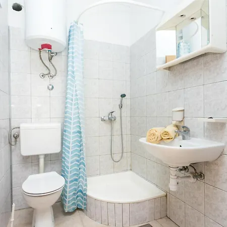 Apartment Apartments By The Sea Sevid - Trogir - 4287 Sevid