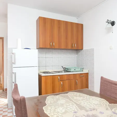 Apartments By The Sea Sevid - Trogir - 4287 Apartment Sevid