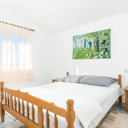 Apartments By The Sea Sevid - Trogir - 4287 Apartment