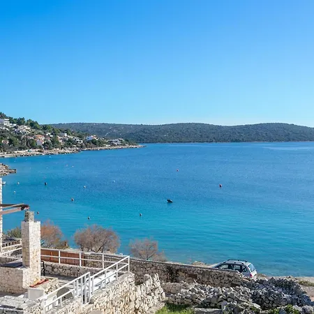 Apartments By The Sea Sevid - Trogir - 4287