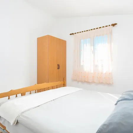 Apartments By The Sea Sevid - Trogir - 4287 Sevid